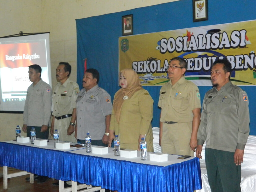 SMP NEGERI 1 KAMPAK SEBAGAI SEKOLAH AMAN BENCANA whatsapp image 2026 03 21 at 21.48.57 (1)